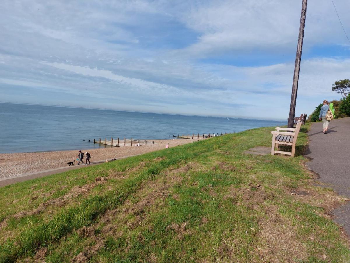 Inviting 1-Bed Apartment In Herne Bay Extérieur photo